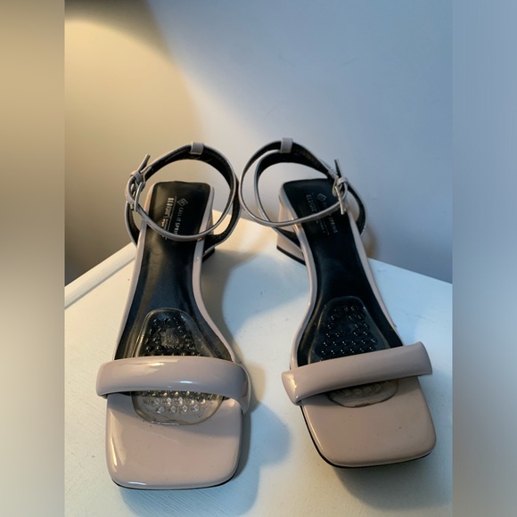 Nude heels - Picture 2 of 3